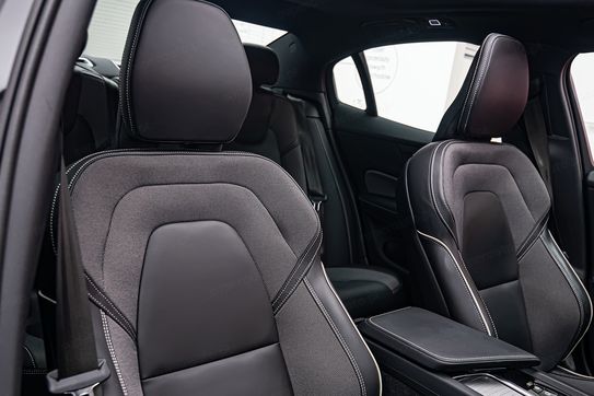 Volvo S60 B5 AWD Ultimate Dark aut