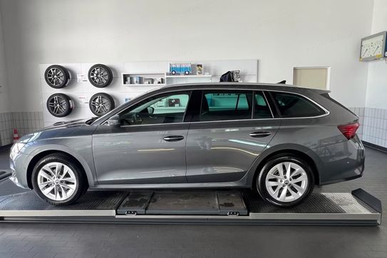 Skoda Octavia Edition 130 Selection 1.5 TSI mHEV  DSG