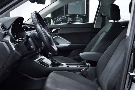 Audi Q3 35 TFSI mHEV S tronic