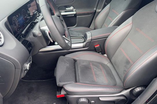 Mercedes GLA 200 AMG Line
