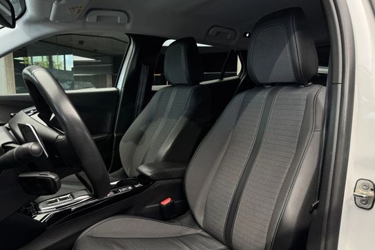 Peugeot 2008 1.2 PureTech Allure Pack