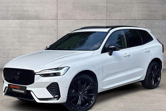 Volvo XC60 B5 B AWD Ultra Black Edition
