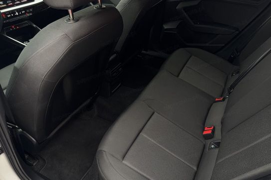 Audi A3 35 TFSI mHEV S tronic