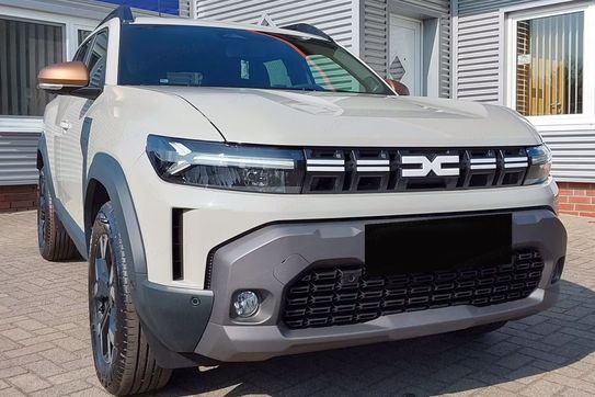 Dacia Duster Extreme 1.6 Full Hybrid