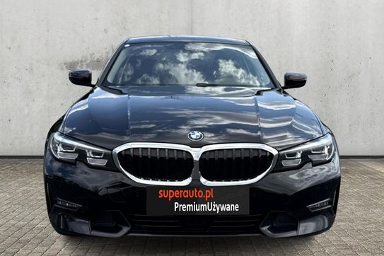 BMW Seria 3 320i