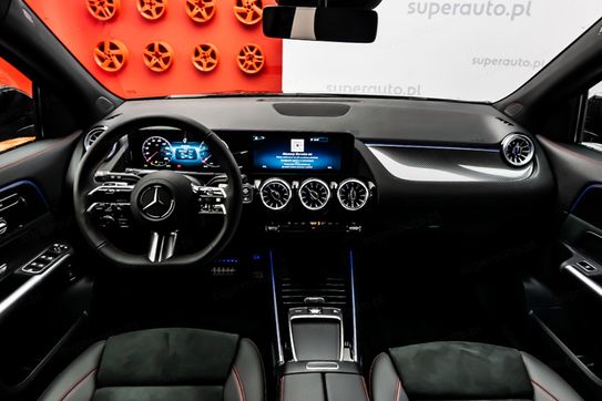 Mercedes GLA 220 4-Matic AMG Line