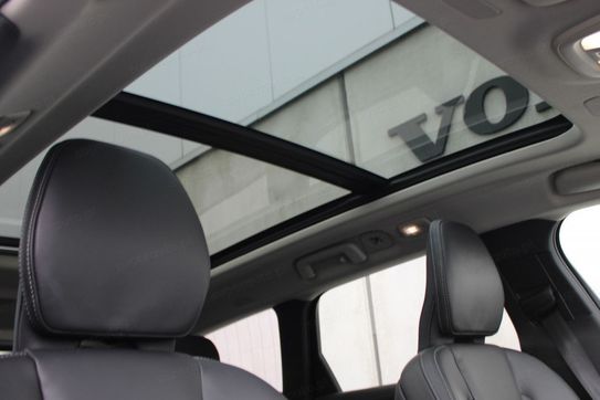 Volvo V90 T6 AWD Plug-In Hybrid Ultra Dark aut