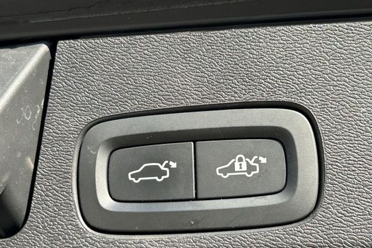 Volvo XC60 B5 B AWD Inscription aut