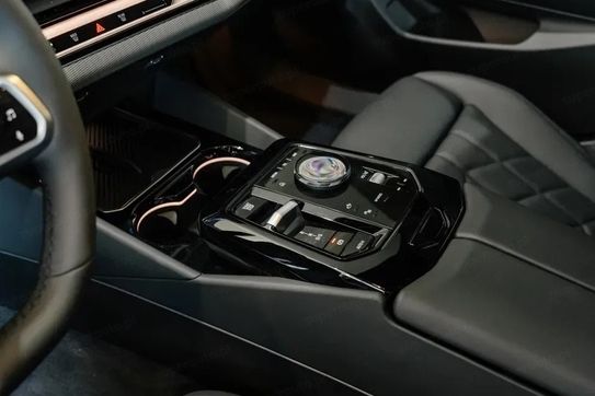 BMW Seria 5 520i M Sport