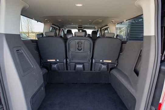 Ford Tourneo Custom 2.0 Titanium L2H1 aut