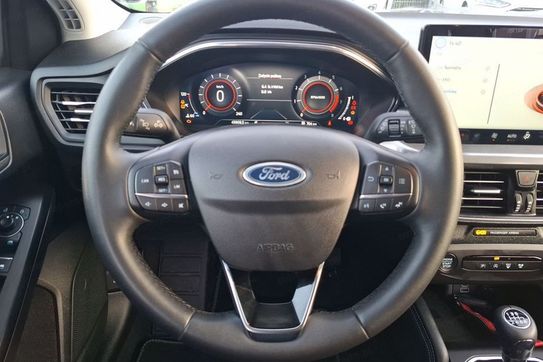 Ford Focus EcoBoost Titanium X