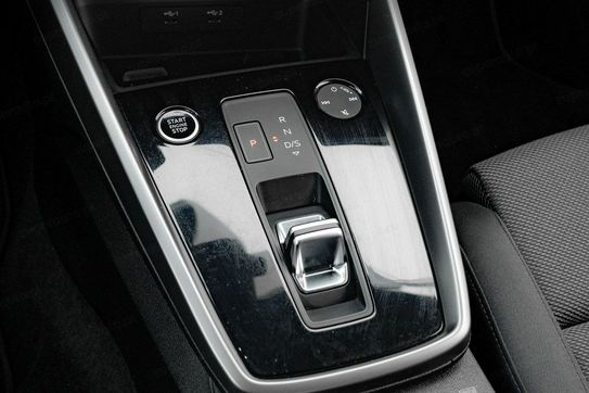 Audi A3 35 TFSI mHEV S tronic