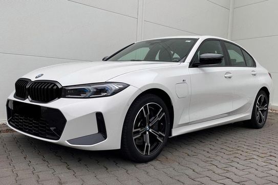 BMW Seria 3 318d M Sport
