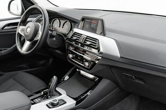 BMW X3 xDrive25d Advantage