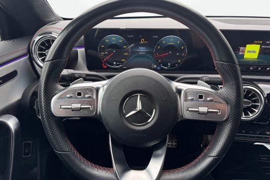 Mercedes CLA Shooting Brake 200 AMG Line