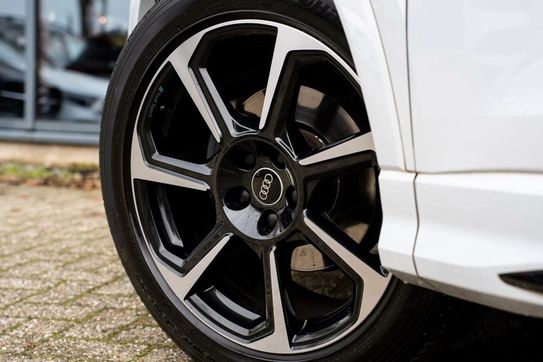 Audi Q3 35 TDI S-Line