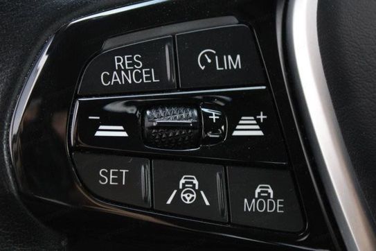 BMW Seria 5 520d xDrive Luxury Line