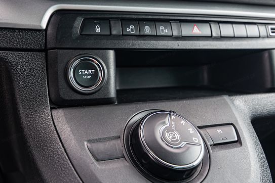 Toyota Proace Verso Long L2H1 AT