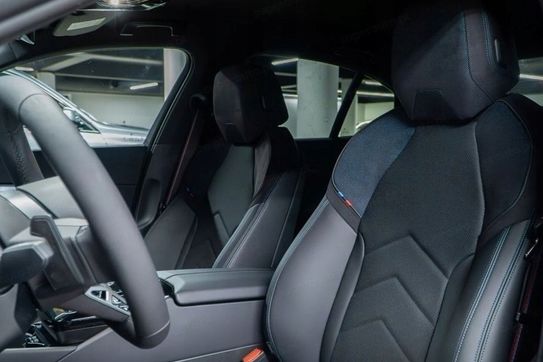 BMW Seria 5 520d xDrive M Sport