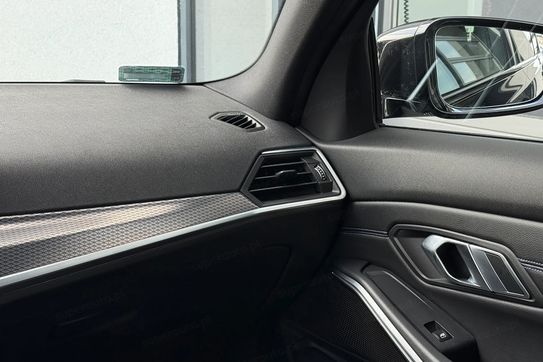 BMW Seria 3 320d xDrive M Sport