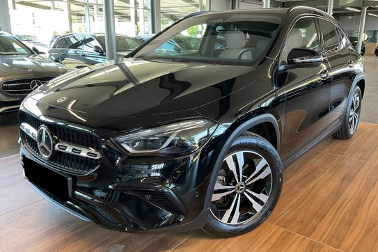 Mercedes GLA 200 Progressive