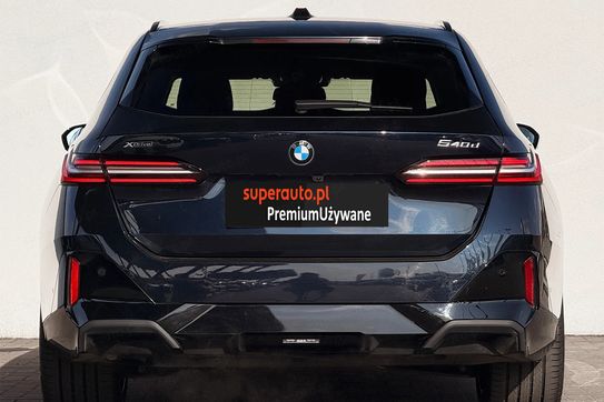 BMW Seria 5 Touring 540d xDrive M Sport