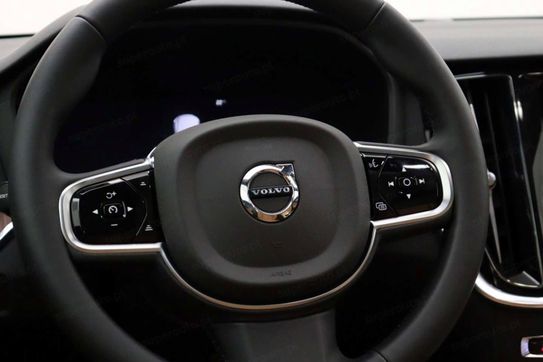 Volvo V60 T6 AWD Plug-In Hybrid Plus Dark