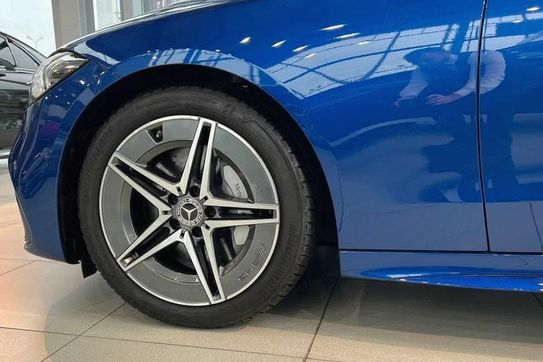 Mercedes Klasa C 220 d 4-Matic AMG