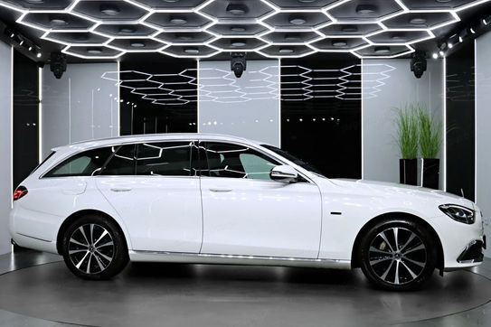Mercedes Klasa E 300 de Avantgarde