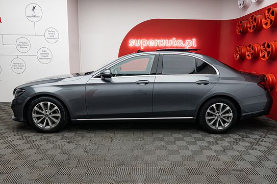 Mercedes Klasa E E 220 d 4-Matic Business Edition 9G-TRONIC