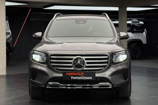 Mercedes GLB 200