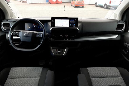 Toyota Proace Verso Long L2H1 Family AT