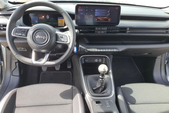 Jeep Avenger 1.2 GSE T3 Altitude FWD