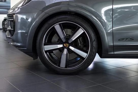 Porsche Cayenne GTS