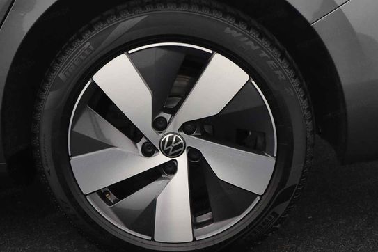 Volkswagen Passat Business Plus 1.5 TSI mHEV DSG