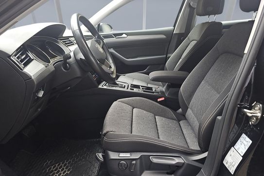 Volkswagen Passat TSI EVO Business DSG
