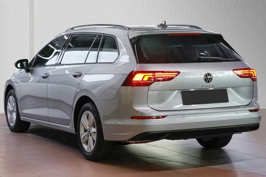 Volkswagen Golf Life 1.5 eTSI mHEV DSG