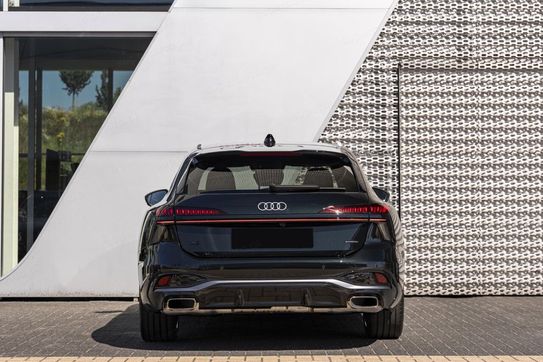 Audi A6 e-Hybrid quattro Avant