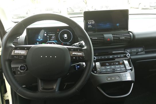 Hyundai Inster 49KWH Smart Limited