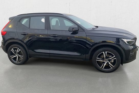 Volvo XC40 B3 B Plus Dark