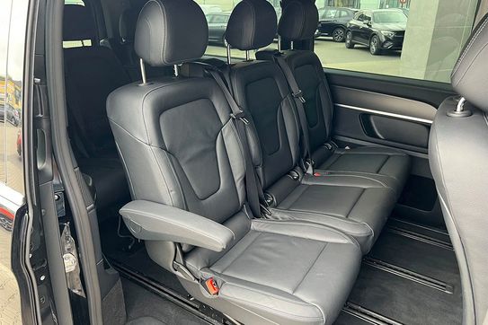Mercedes V Klasa V250d Ekstradługi Avantgarde 4-Matic 9G-Tronic