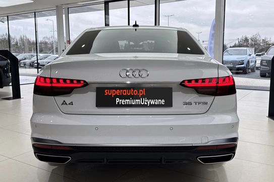 Audi A4 35 TFSI S Line