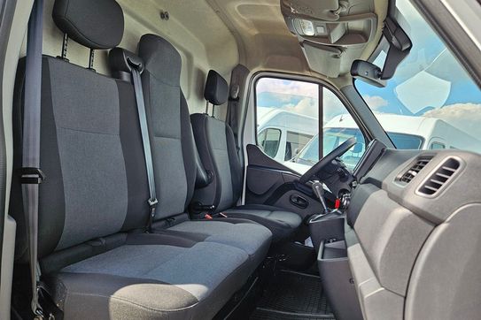 Renault Master L3H2 Zabudowa Warsztatowa