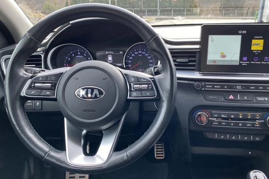 Kia Ceed 1.4 L Business Line Plus