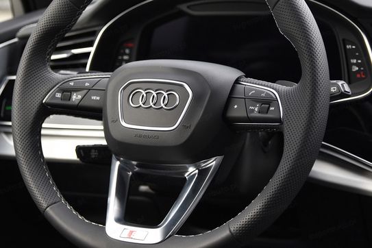 Audi Q7 45 TDI quattro S Line