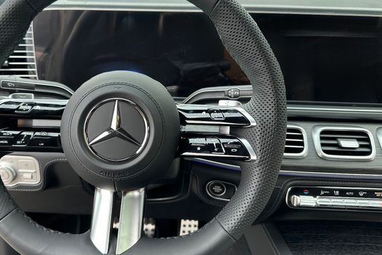 Mercedes GLE 300 d  4-Matic AMG Line