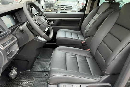 Peugeot Traveller BlueHDi Standard