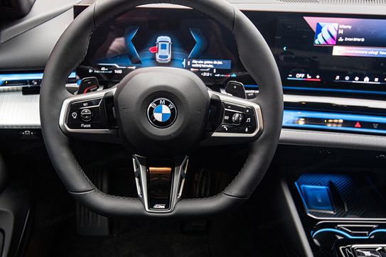 BMW Seria 5 540d xDrive M Sport Touring