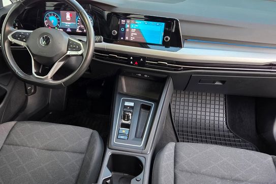 Volkswagen Golf eTSI Evo Life DSG
