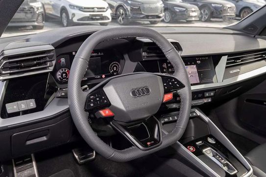 Audi A3 RS3 TFSI quattro Sportback
